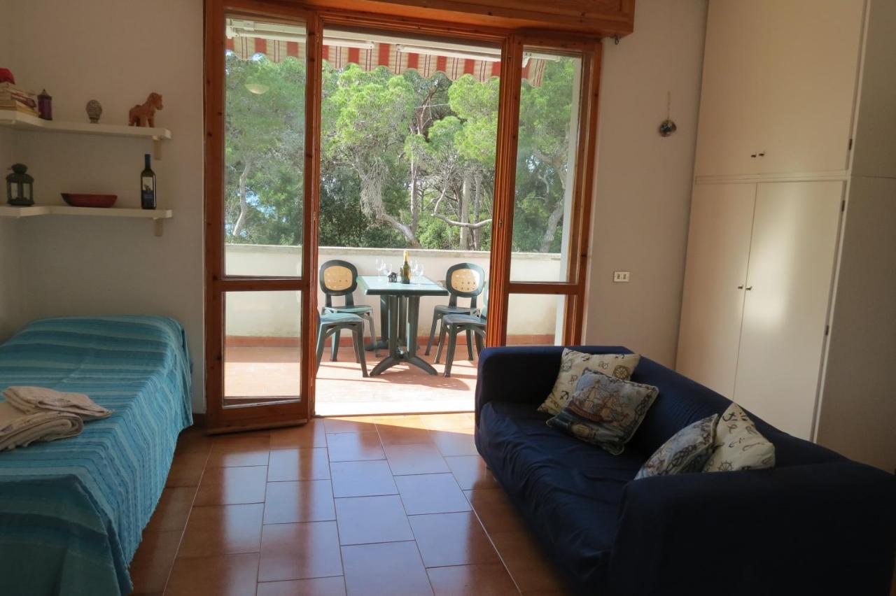 Bellavista Beachfront Apartments Quercianella Ngoại thất bức ảnh