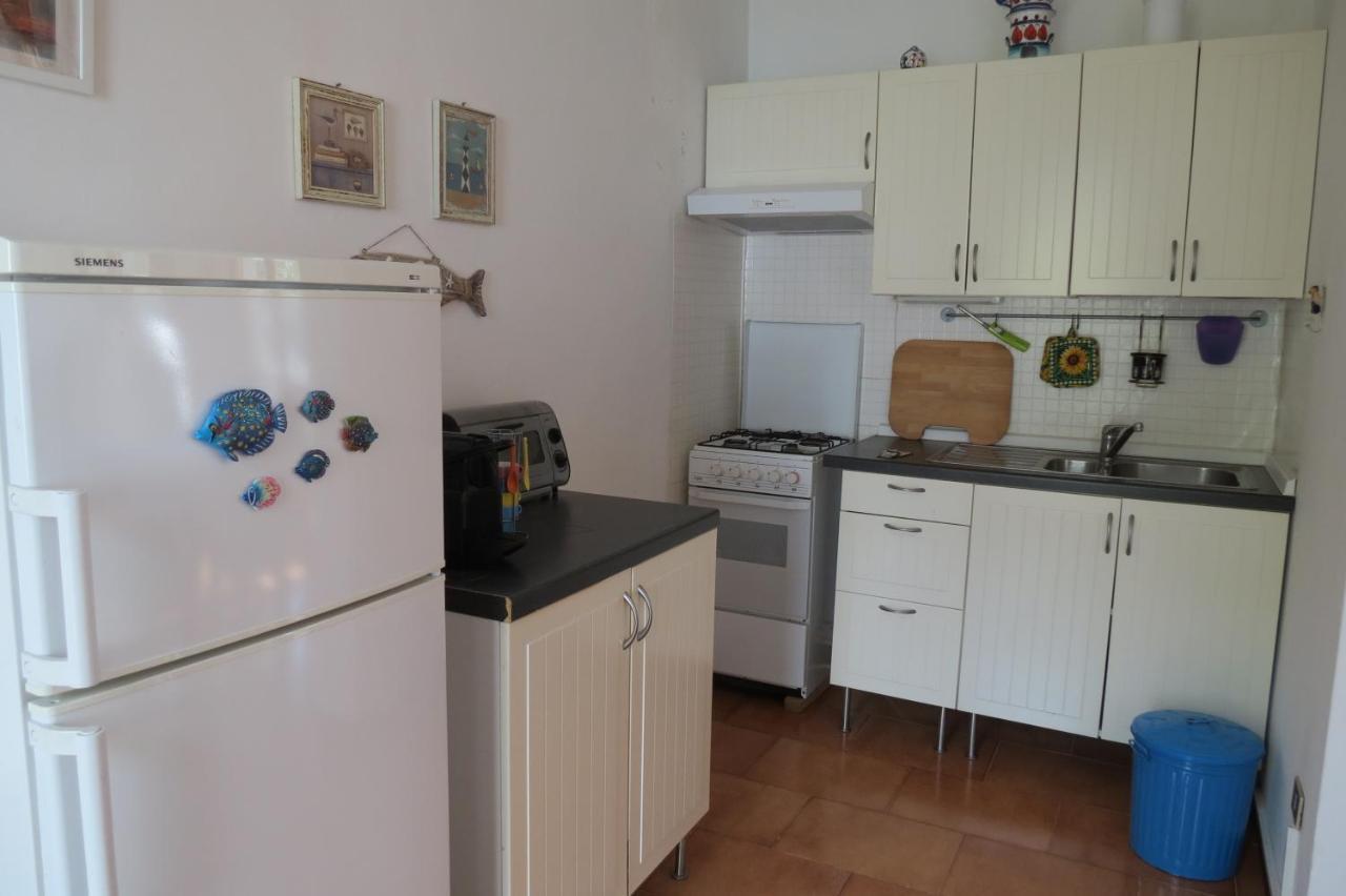 Bellavista Beachfront Apartments Quercianella Ngoại thất bức ảnh