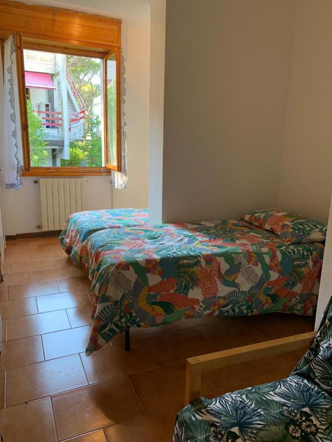 Bellavista Beachfront Apartments Quercianella Ngoại thất bức ảnh