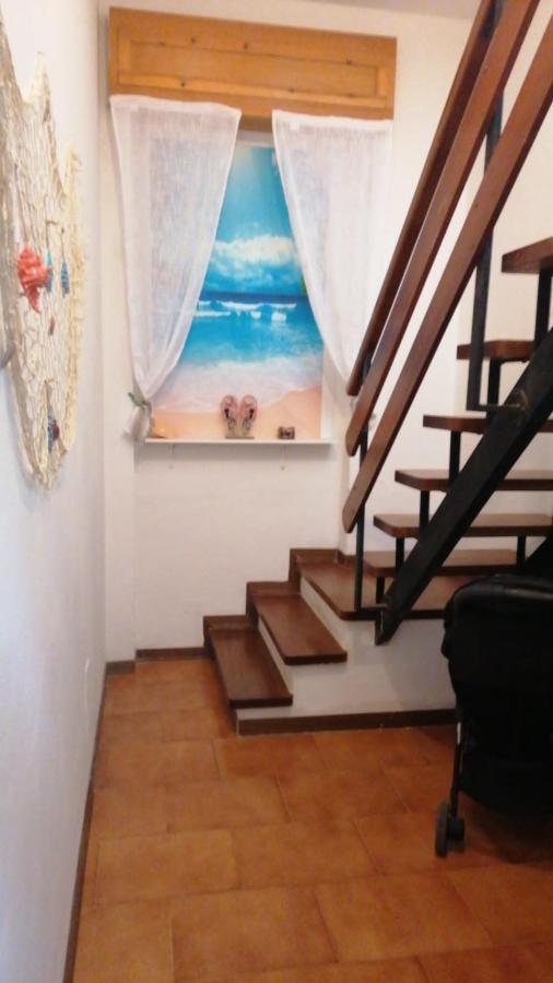 Bellavista Beachfront Apartments Quercianella Ngoại thất bức ảnh